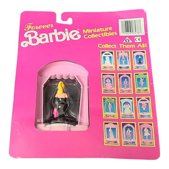 Vintage 1989 Forever Barbie Miniature "Solo in the Spotlight Barbie 1959" - Picture 3 of 8